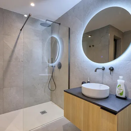 Beautiful Designed, Msida Block With Wifi And Ac Appartement