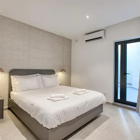 Beautiful Designed, Msida Block With Wifi And Ac Appartement