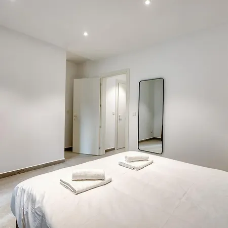 Beautiful Designed, Msida Block With Wifi And Ac Appartement