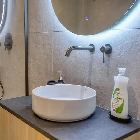Beautiful Designed, Msida Block With Wifi And Ac Appartement