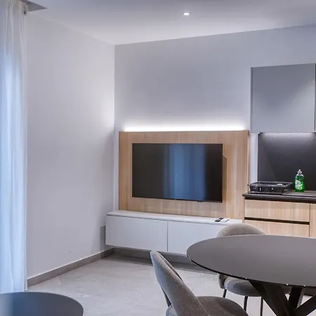 Beautiful Designed, Msida Block With Wifi And Ac Appartement *