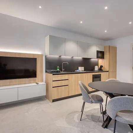 Beautiful Designed, Msida Block With Wifi And Ac Appartement