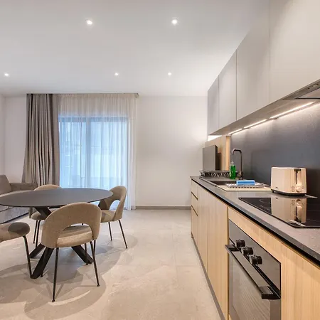 Beautiful Designed, Msida Block With Wifi And Ac * Tal-Hriereb