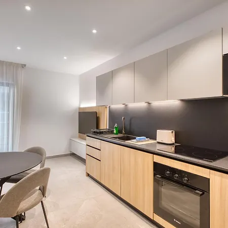 Beautiful Designed, Msida Block With Wifi And Ac Appartement Tal-Hriereb