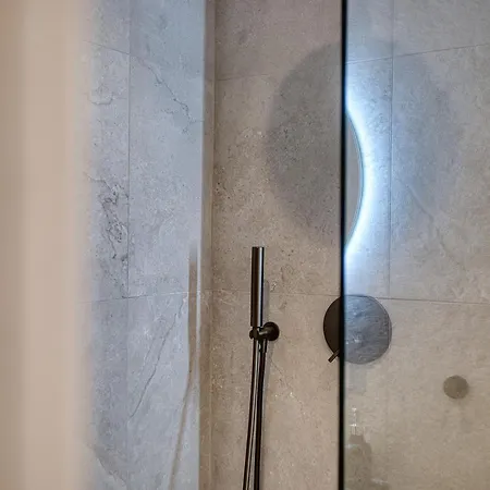 Beautiful Designed, Msida Block With Wifi And Ac
