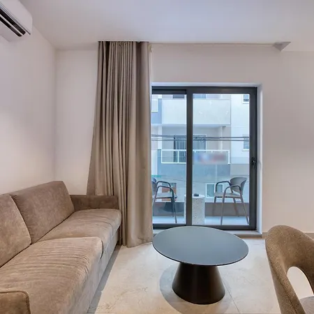 Beautiful Designed, Msida Block With Wifi And Ac Appartement *