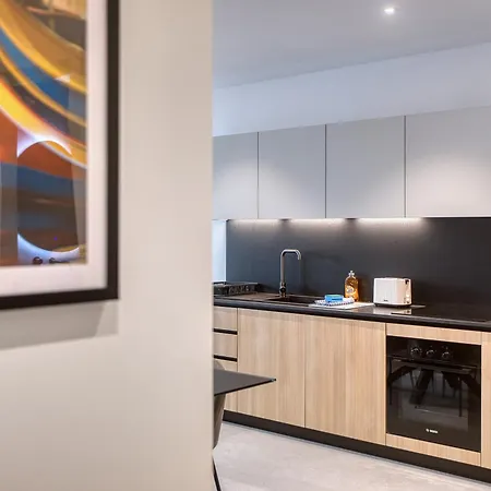 Beautiful Designed, Msida Block With Wifi And Ac Tal-Hriereb