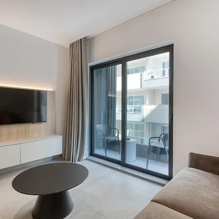 Beautiful Designed, Msida Block With Wifi And Ac