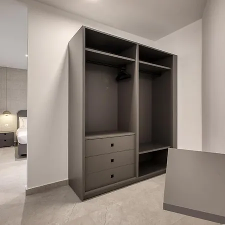 Beautiful Designed, Msida Block With Wifi And Ac *