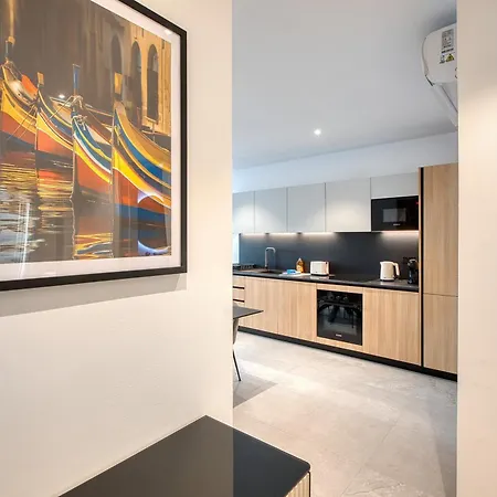 Appartement Beautiful Designed, Msida Block With Wifi And Ac *