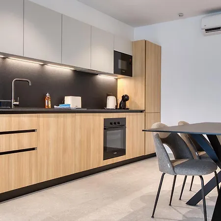 Beautiful Designed, Msida Block With Wifi And Ac Appartement