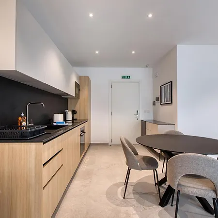 Beautiful Designed, Msida Block With Wifi And Ac * Tal-Hriereb