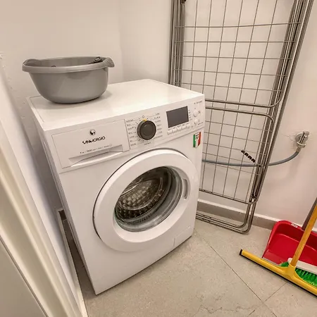 Beautiful Designed, Msida Block With Wifi And Ac Appartement Tal-Hriereb
